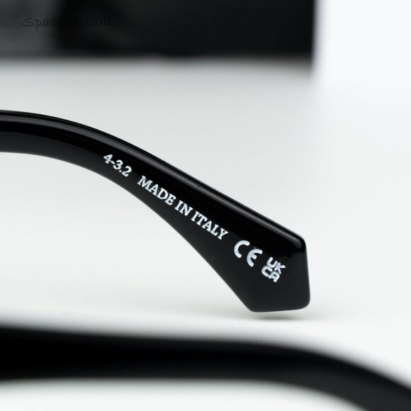Off-White Women Sunglasses Black Grey Square OERI124 